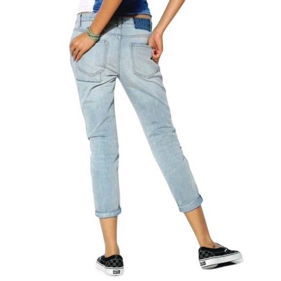 BDG Slim Boyfriend Patchwork Denim Ankle Length Jeans Sz 26 - Picture 3 of 12